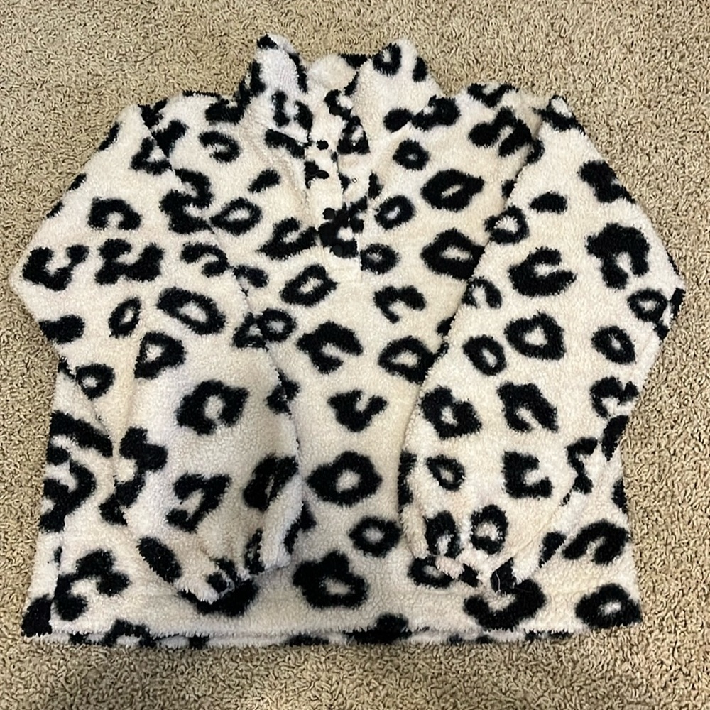 Loft sherpa sweatshirt